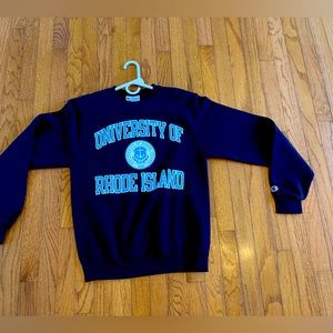 University of Rhode Island crewneck sweater vintage champion men’s small blue